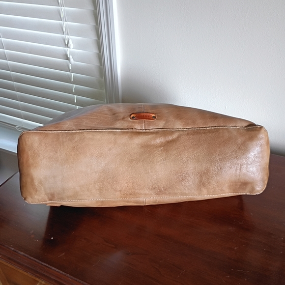 NWT Bed Stu Rockaway in Oats Pecan - Picture 5 of 9